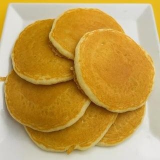 6 Silver Dollar Pancakes.